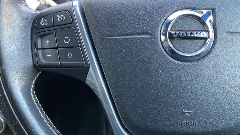 Volvo V40 D4 [190] R DESIGN Pro 5dr Geartronic Diesel Hatchback